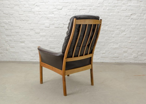 Image 1 of Fauteuil lounge scandinave en cuir marron chocolat G-Möbel, Suède, années 1960.