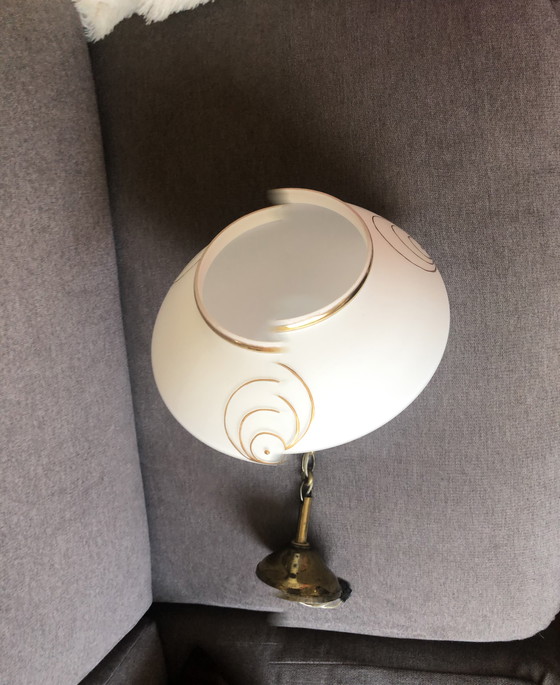 Image 1 of Opaline hanglamp in de vorm van een diabolo, typisch h	ren 1970