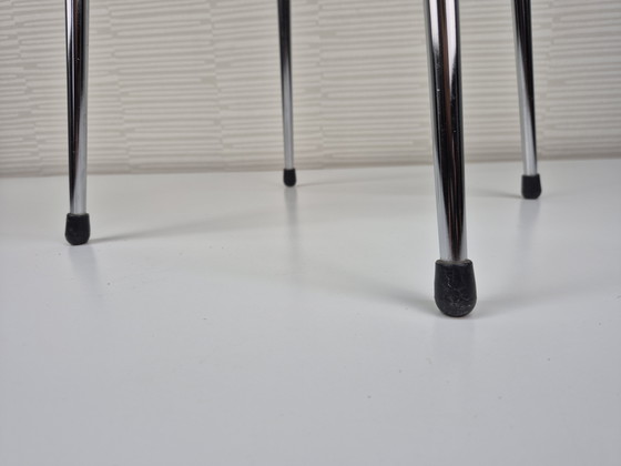 Image 1 of Tabouret Brabantia vintage. Tabouret carré chromé et noir.
