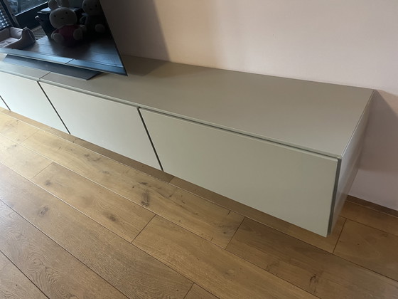 Image 1 of Boconcept wandmeubel zgan