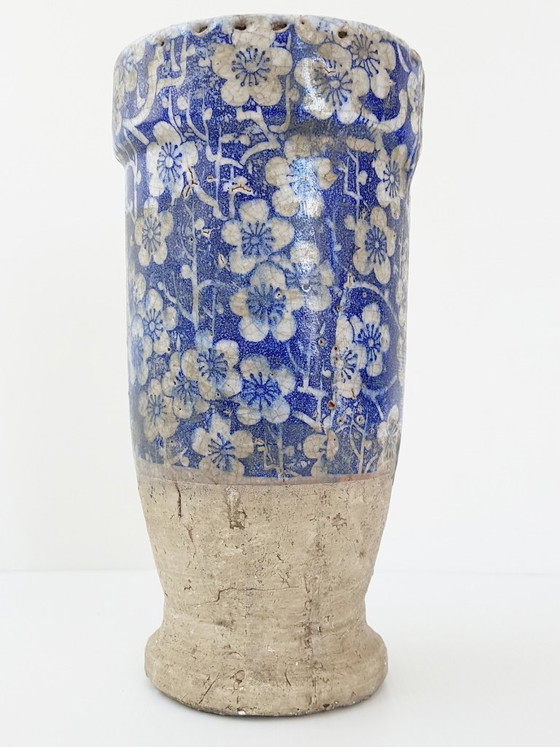 Image 1 of MAGNIFICENT VERY OLD TERRACOTTA CERAMIC VASE WITH BLUE & WHITE FLOWERS
