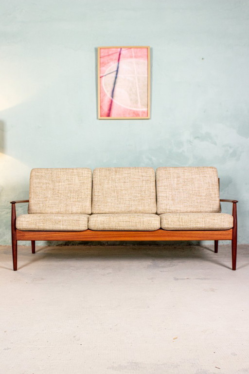 Canapé vintage en teck Grete Jalk France and Son, milieu du siècle