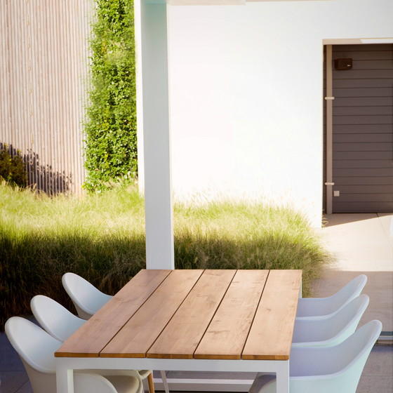 Image 1 of Castle Line White garden chair (set of 6)