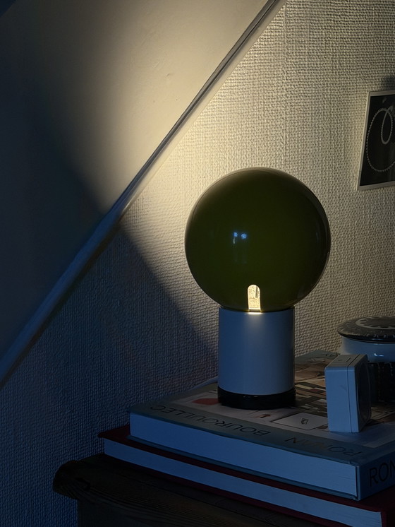 Image 1 of Lámpara de mesa Valenti Toy diseñada por Gaetano Sciolari para Artemide & Flos