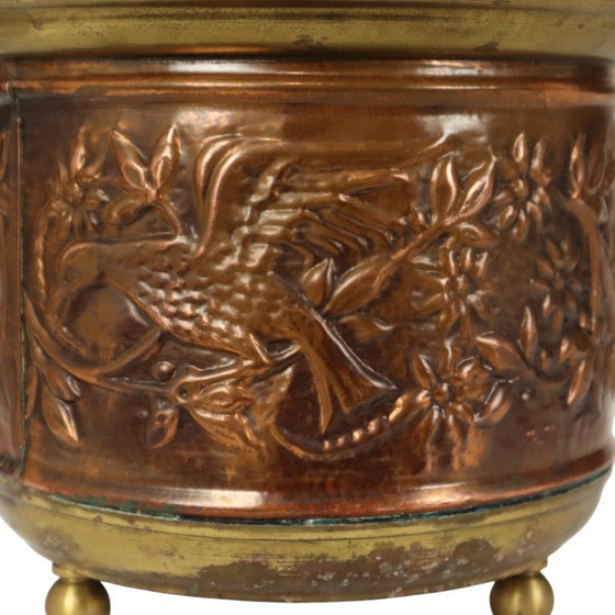 Vaso da fiori vintage in rame Cache Pot Repoussé degli anni Cinquanta – Vasi per piante, Copper (photo 7 of 15)