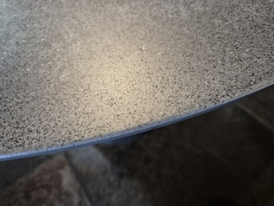 Image 1 of Table MDF Itaia Rock - Diameter 120 cm - Concrete