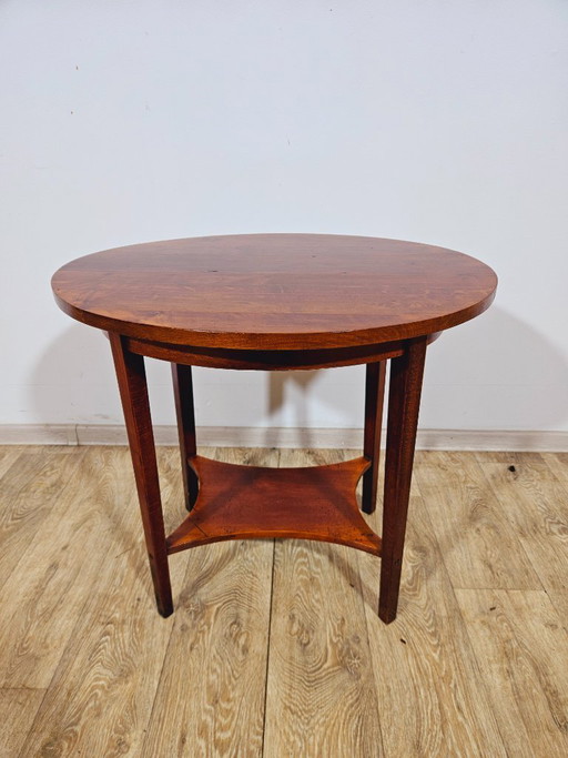 Original oval Thonet table, Osterreich 1930s