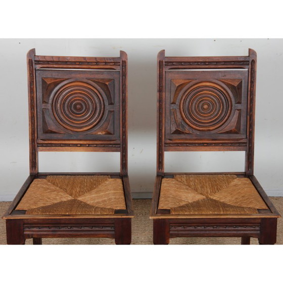 Image 1 of Juego de 6 sillas de madera maciza con asiento de paja, fabricación francesa, 1940.