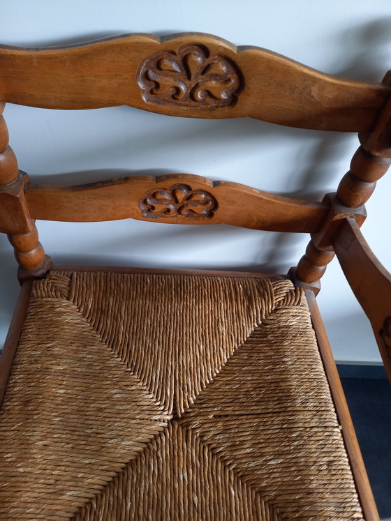 Image 1 of Antieke Knobbelstoel / Hoekstoel met biezen zitting