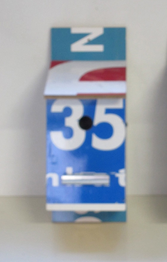 Image 1 of Bomdesign Recycled Vogelkast