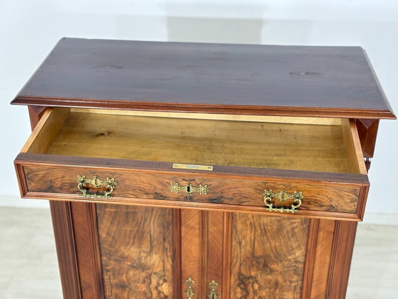 Image 1 of Beautiful antique Gründerzeit (late 19th-century) vertiko chest of drawers circa 1900 – elegant walnut veneer & brass fittings