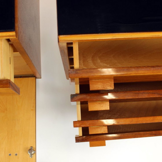 Image 1 of Set di comodini di metà secolo in noce e vetro nero, Cecoslovacchia, anni '60