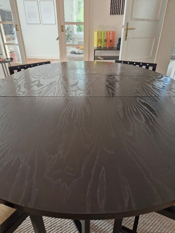 Image 1 of Diseño clásico: conjunto Mackintosh con mesa DS1 y sillas DS3 y DS4.