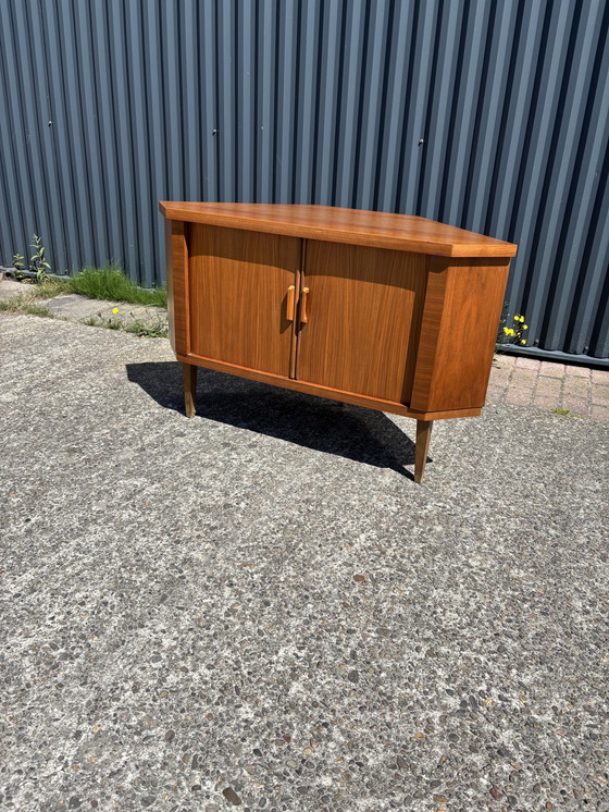 Image 1 of Vintage barkastje hoekkastje