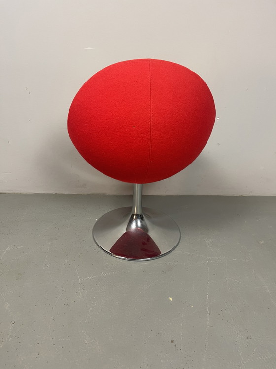 Börje Johanson felrode ‘Venus’ fauteuil/bijzetstoel. Zweden, jaren 60. Ref.: CH2007 – Johansson Design, Chrome (photo 4 of 6)