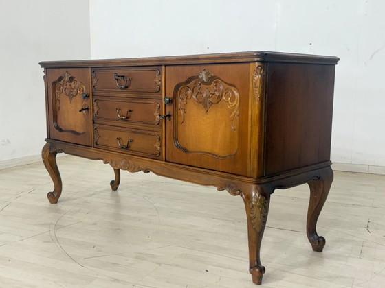 Image 1 of Chippendale Sideboard Commode Buffet Armoire de salon Vintage