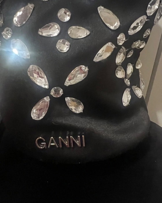 Image 1 of Ganni emmertas
