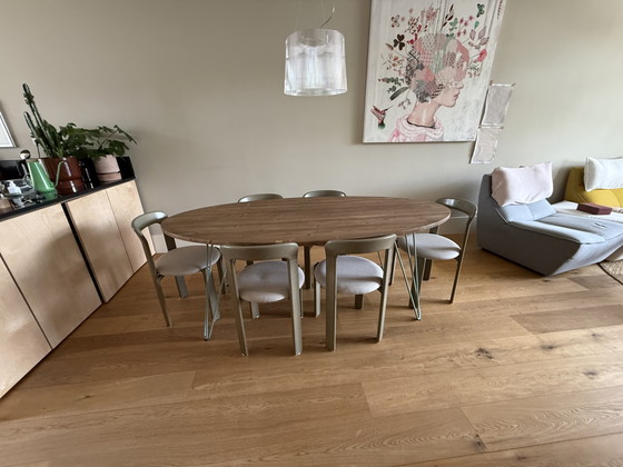 Image 1 of Allon Dery. Ovalen tafel 2mx1m lichtgroene stalen poten