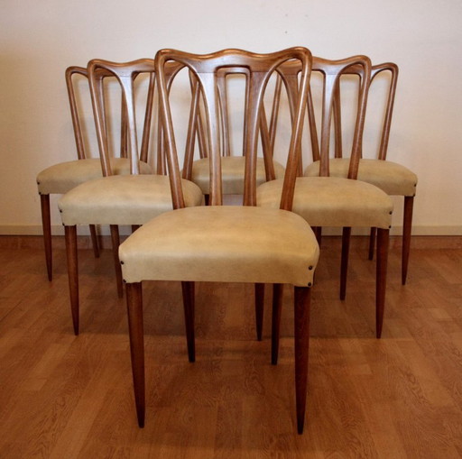 Sechs italienische Mid-Century-Stühle im modernen Stil, bezogen mit weißem Kunstleder