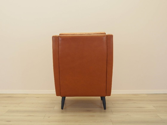 Image 1 of Oranje fauteuil, Deens design, jaren 70, gemaakt in Denemarken.