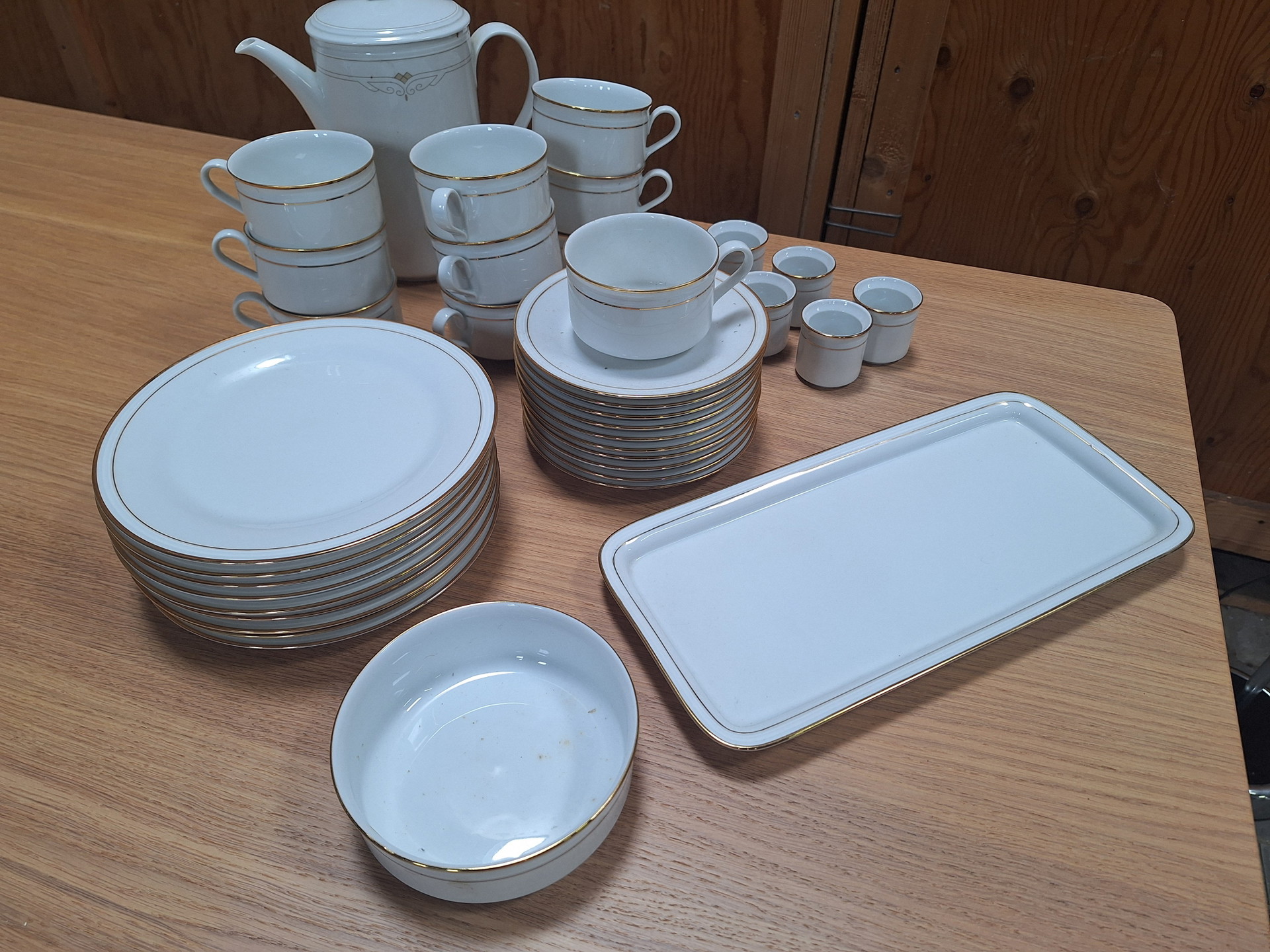 TIRSCHENREUTH ホワイト食器セット original.jpg?width=1280