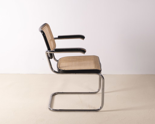 Chaise Marchel Breuer Modèle S64 par Thonet