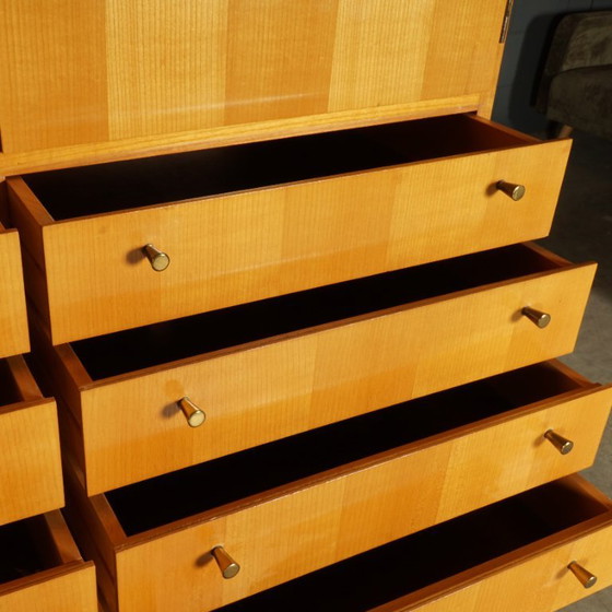 Mobile pensile vintage lucido in noce, anni '70 – Credenze alte, Wood (photo 9 of 14)