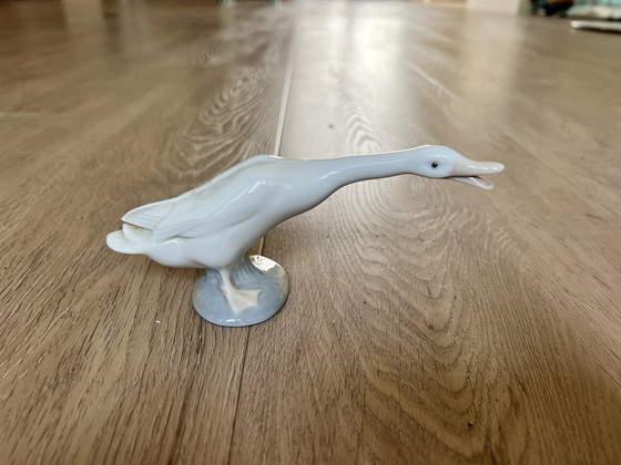 Image 1 of Oie Lladro