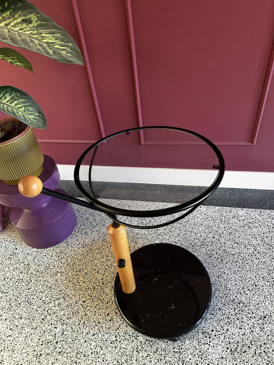 Image 1 of Diseño de Bijzettafel posmoderno