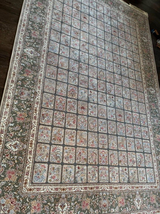 Image 1 of Luxury NEW Persian rug 3 per 4 m²