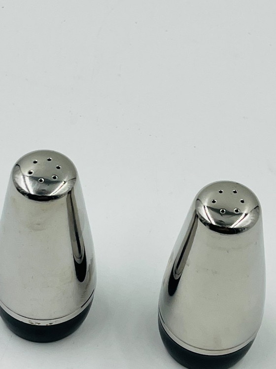 Duo Saliera e Pepiera Alessi Alfra – Italia – Accessori da tavola, Nylon, Metal (photo 6 of 13)