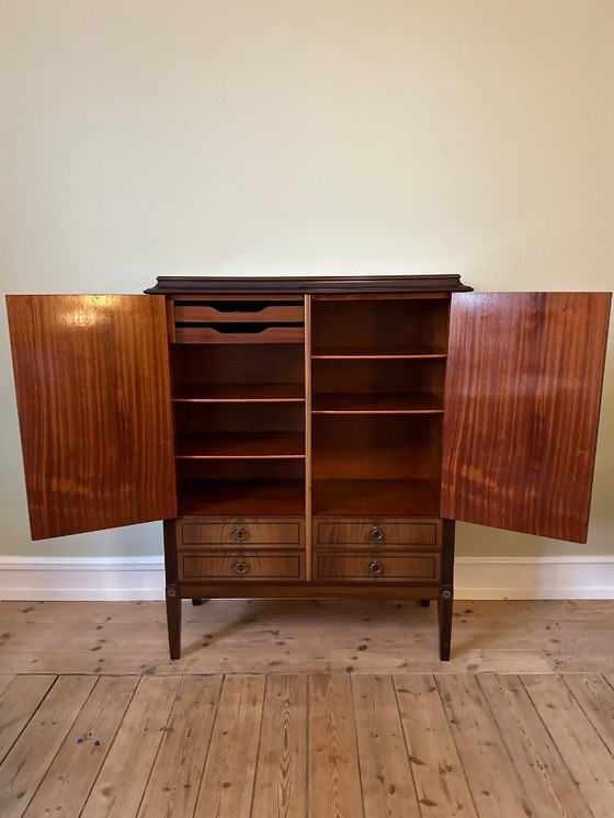 Image 1 of Armoire de rangement Art Déco danoise vintage, années 1940 - Armoire en bois scandinave