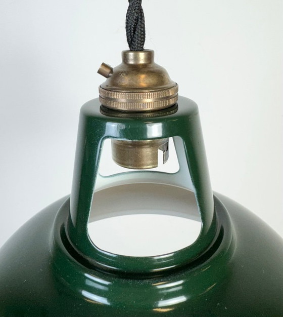 Image 1 of Lampada da soffitto vintage industriale dipinta di verde, anni 2000