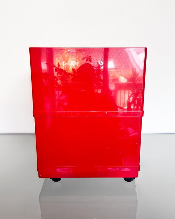 Trolley vintage in stile Neolt di Giovanni Pelis – Tavolini, Plastic (photo 6 of 14)