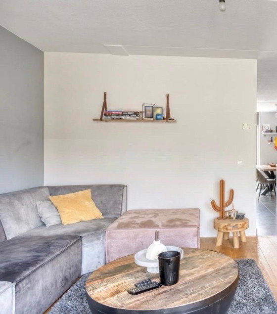 Image 1 of Very nice modern element sofa