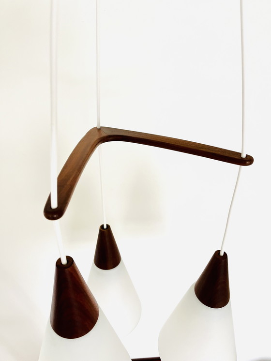 Image 1 of Louis Kalff - Philips - Calici opalini e pendente boomerang in teak