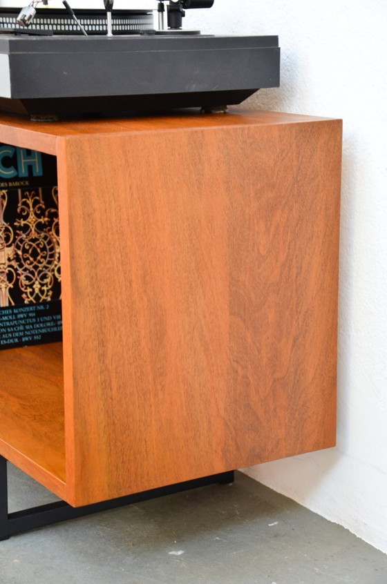 Image 1 of Credenza vintage a giorno, mobile basso, giradischi HiFi/phono, cassettiera