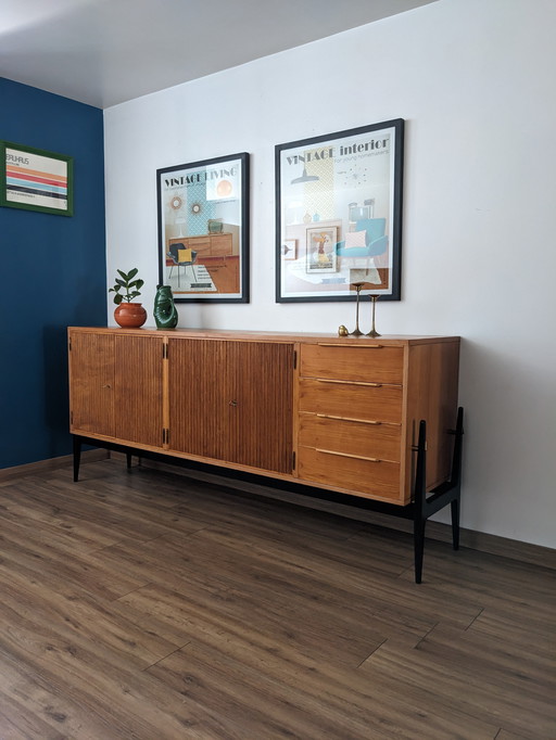 Vintage Enfilade skandinavisches Design