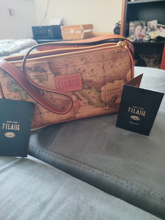 Original Schultertasche Praktisch Neu – Alviero Martini, Schultertaschen, Leather, Canvas (photo 4 of 6)