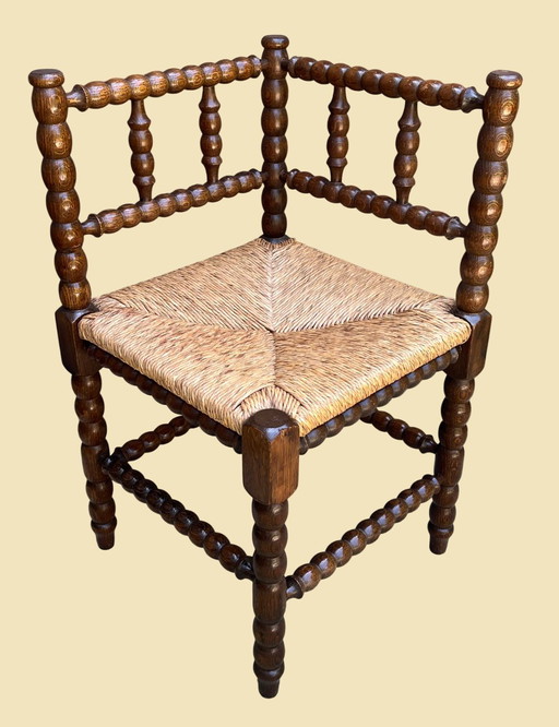 Classic Bobbin Corner Chair with Refined Wickerwork - Rare Beautiful