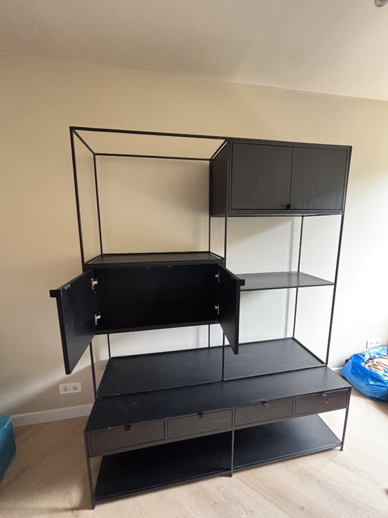Image 1 of Furnified zwarte kast “Florentin”