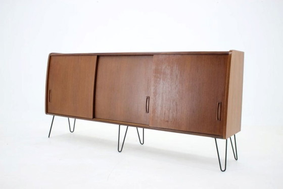 Gerecycled Deens dressoir uit de jaren 60 in mid-century modern stijl, gemaakt van teakhout, op – Glass (photo 7 of 12)