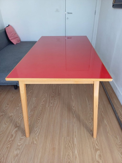 Walter Table — Studio Woot Woot — Iconic Ghent café table