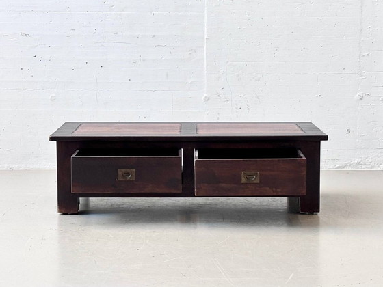Massieve salontafel in koloniale stijl met 2 lades – Wood (photo 4 of 15)