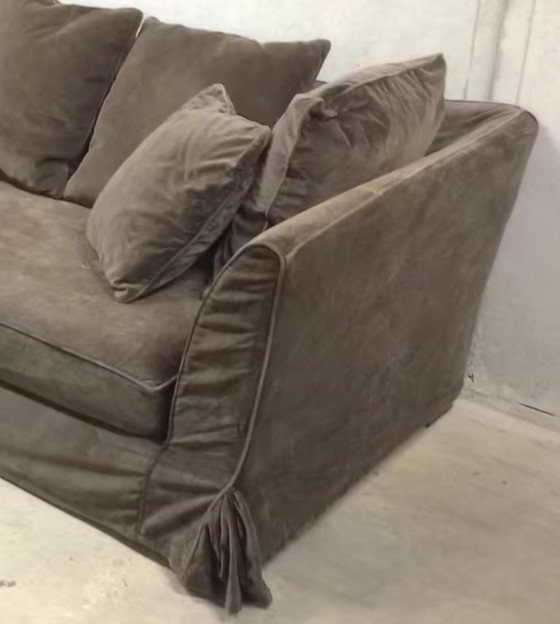 Image 1 of Kwalitatieve bruine longchair in velour in een zeer nette staat