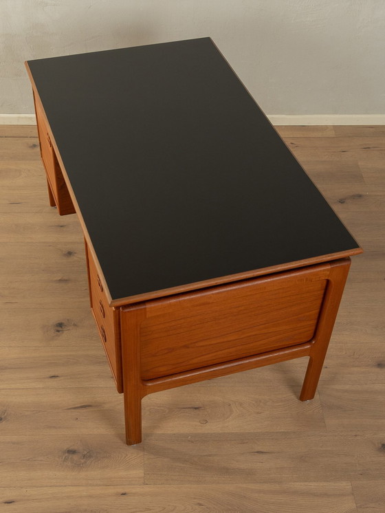 Image 1 of 1960s free-standing Desk by Arne Vodder