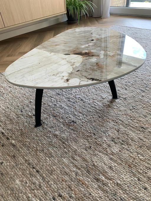 Urbino Small (Keramiek Tundra, marmer look) 31 x 90 x 62cm