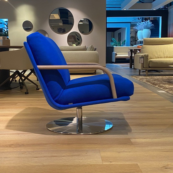 Image 1 of Leolux Kudo One armchair