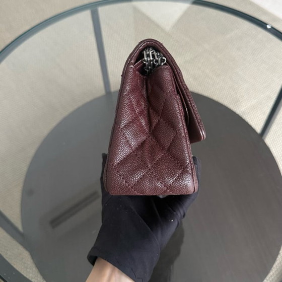 Image 1 of Chanel 2.55 Reissue 225 - 24CM Caviar trapuntato Borgogna Marrone Rutenio Hardware Argento Serie 16