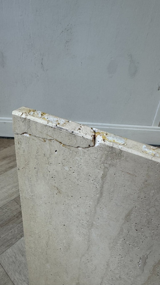 Image 1 of Mesa de travertino en forma de lágrima